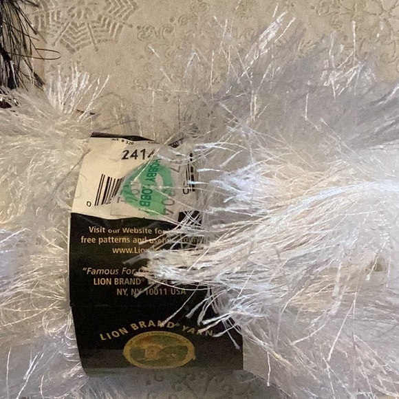 NWT  Fun Fur - Picture 6 of 8